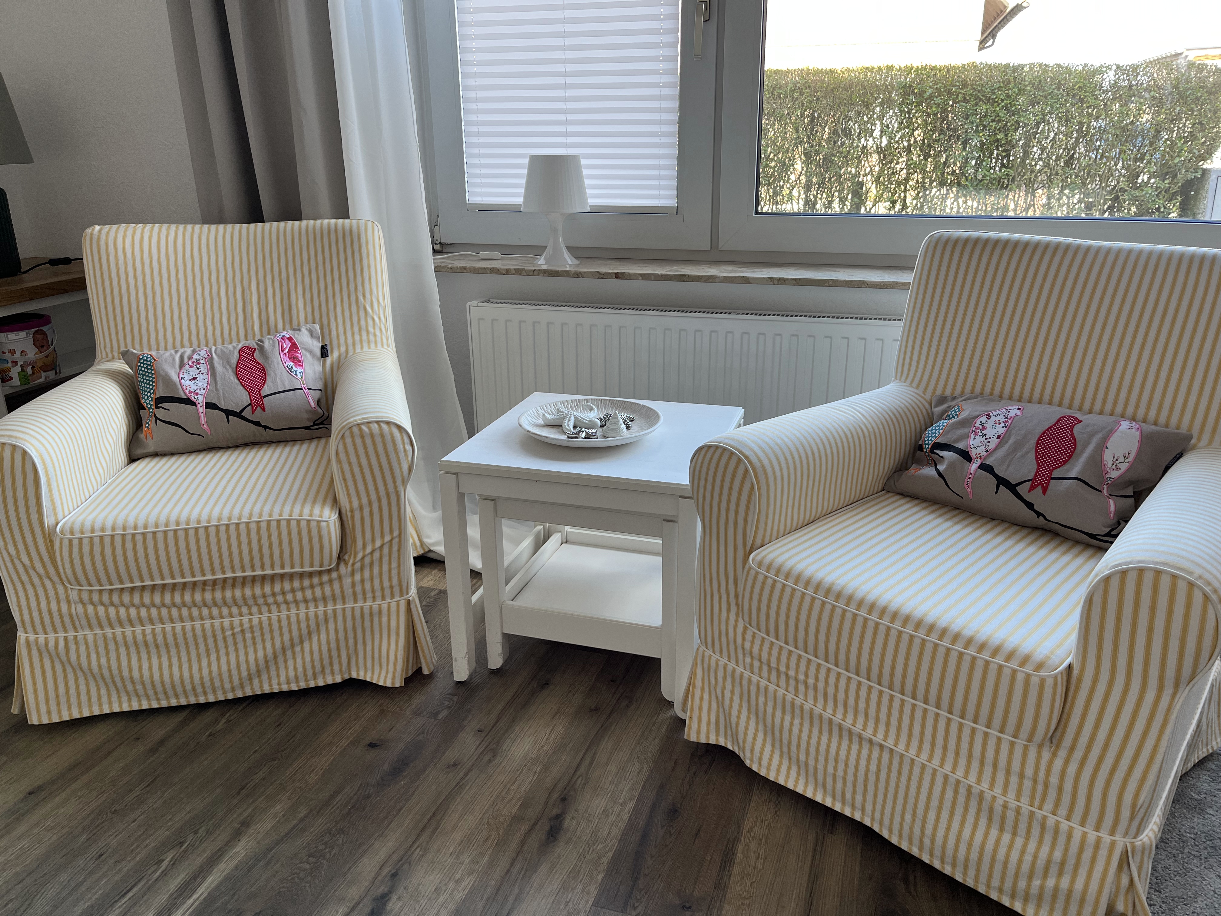 Mittschiffs Sessel